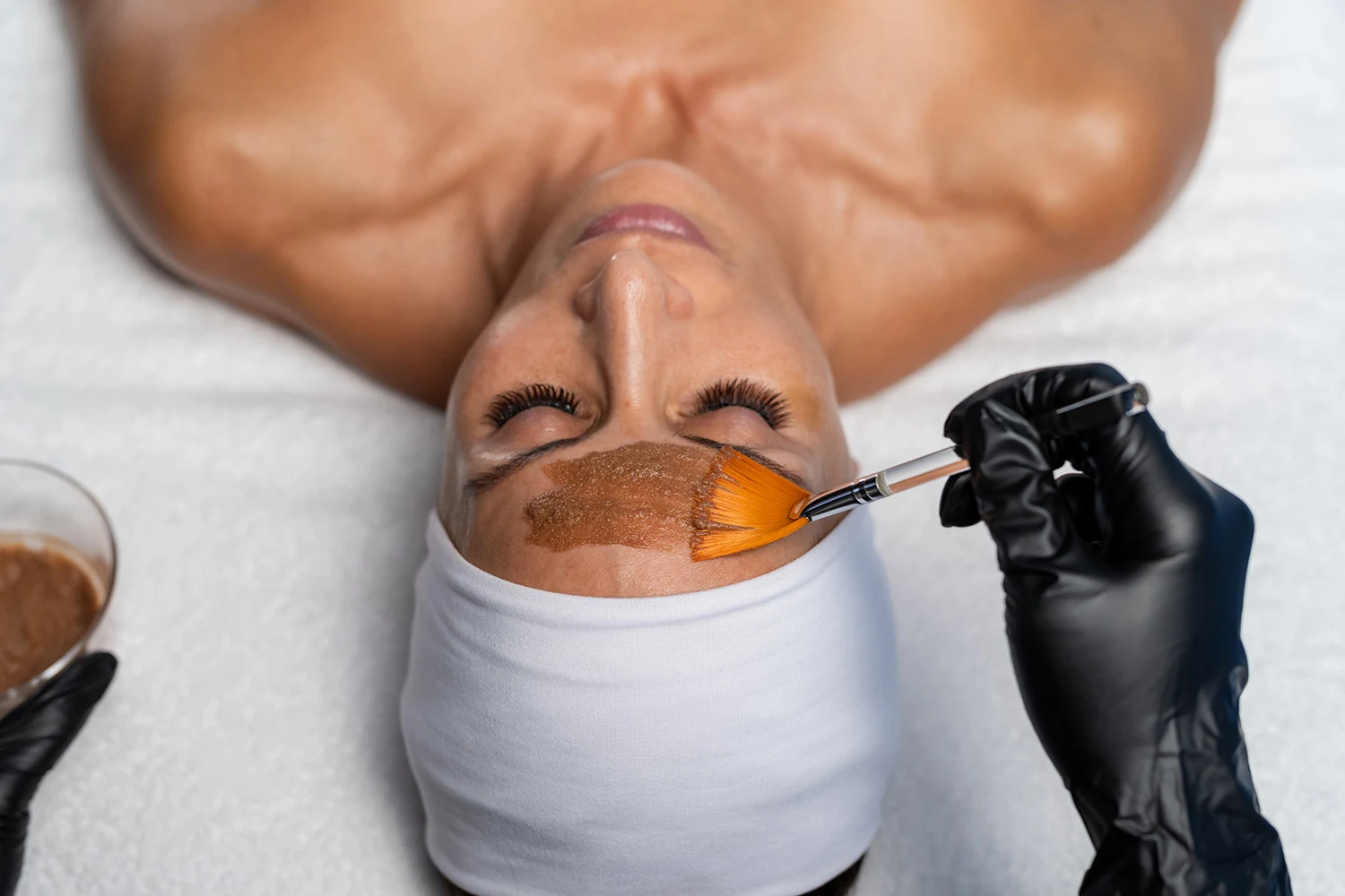 Jesienny pocałunek od Circadii: nowe zabiegi na twarz i ciało