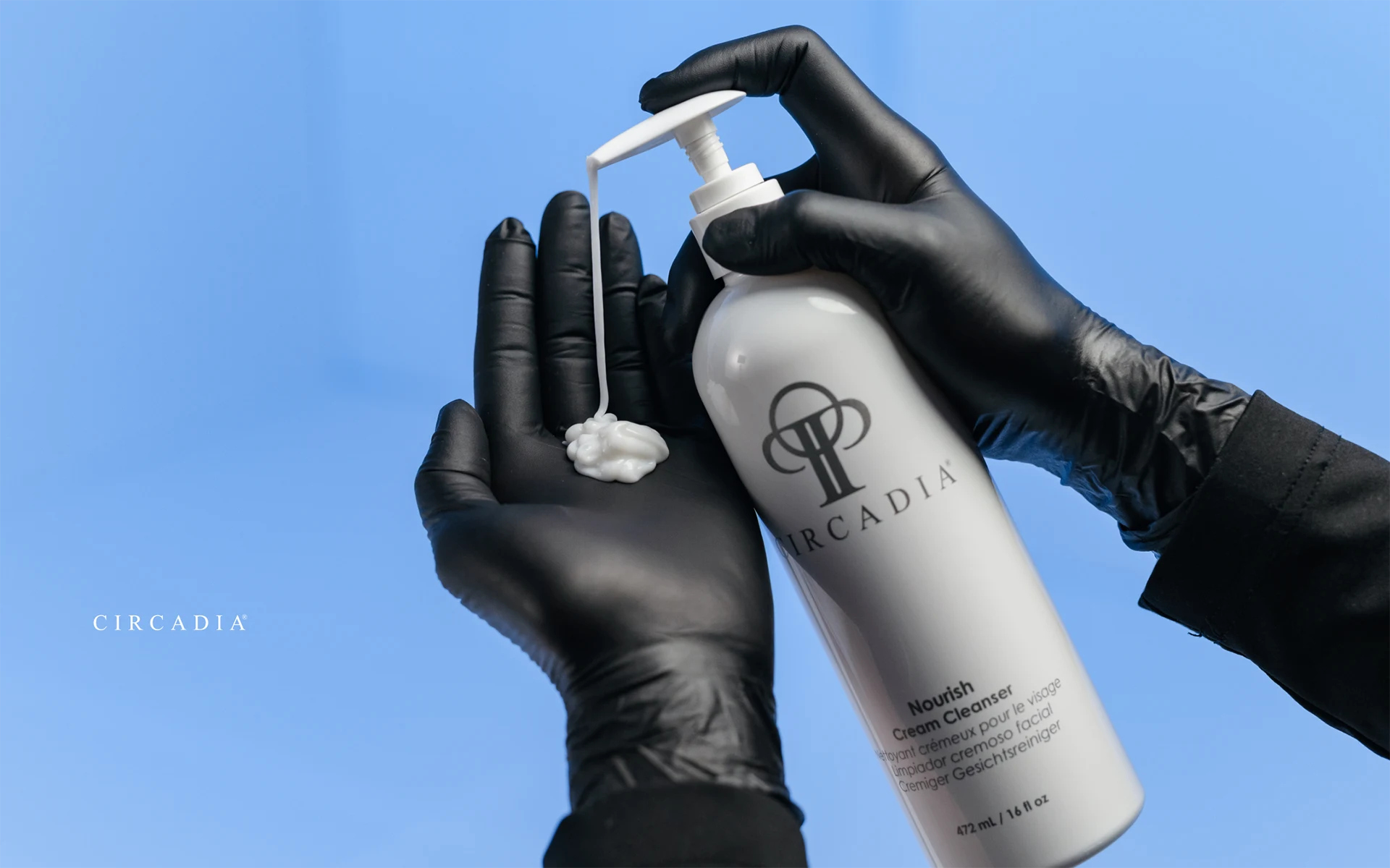 Nourish Cream Cleanser 472 ml - Delikatnie i skutecznie oczyszczać i łagodzić skórę